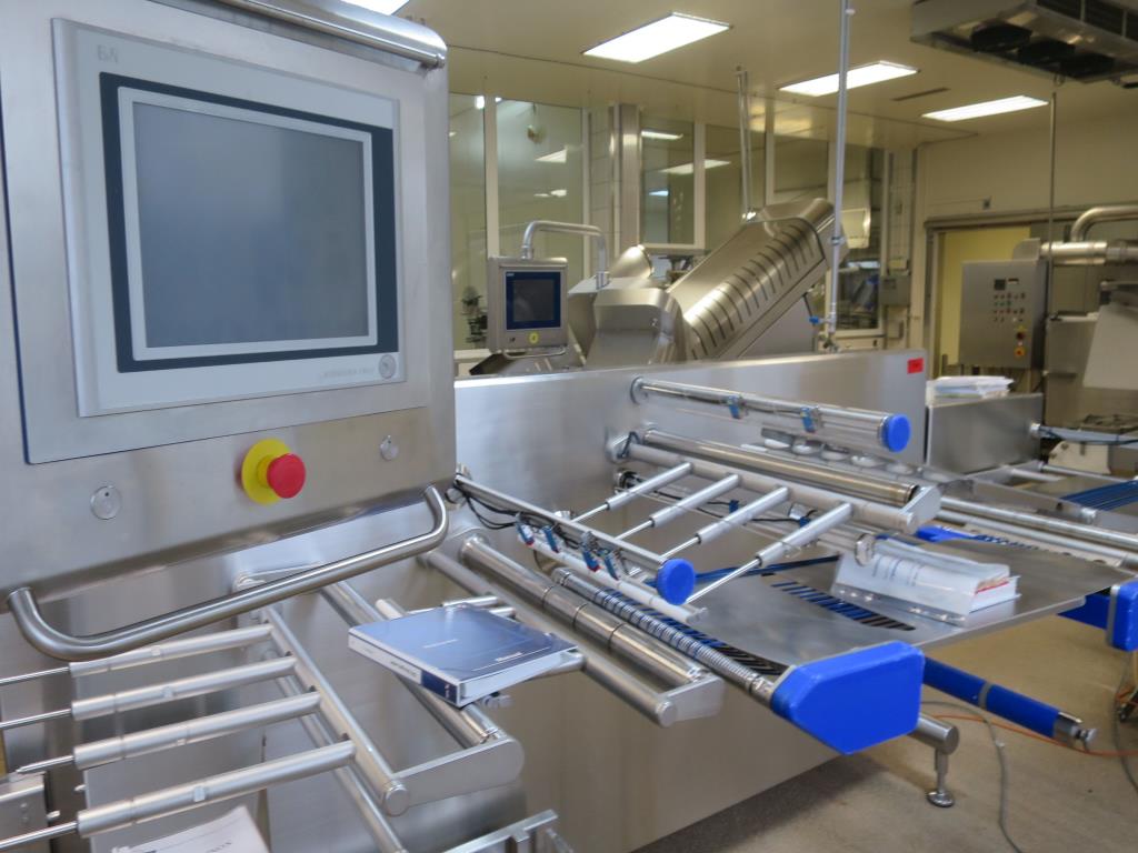 gepflegte Maschinen zur Produktion von gesalzenen Fleisch-/ Pökelwaren und Geräuchertem, Schneide- und Verpackungsmaschinen, Betriebs– und Geschäftsausstattung-4