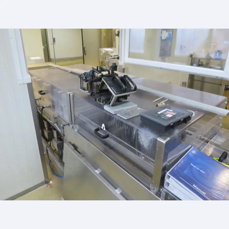 Well-maintained machines for the production of salted meat, cured and smoked products, cutting and packaging machines, operating and office equipment-6