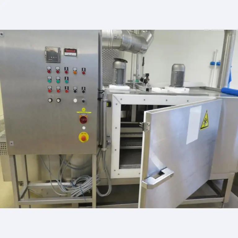 Máquinas bem conservadas para a produção de carnes salgadas/produtos de carne curados e carnes fumadas, máquinas de corte e de embalagem, equipamento de fábrica e de escritório-2