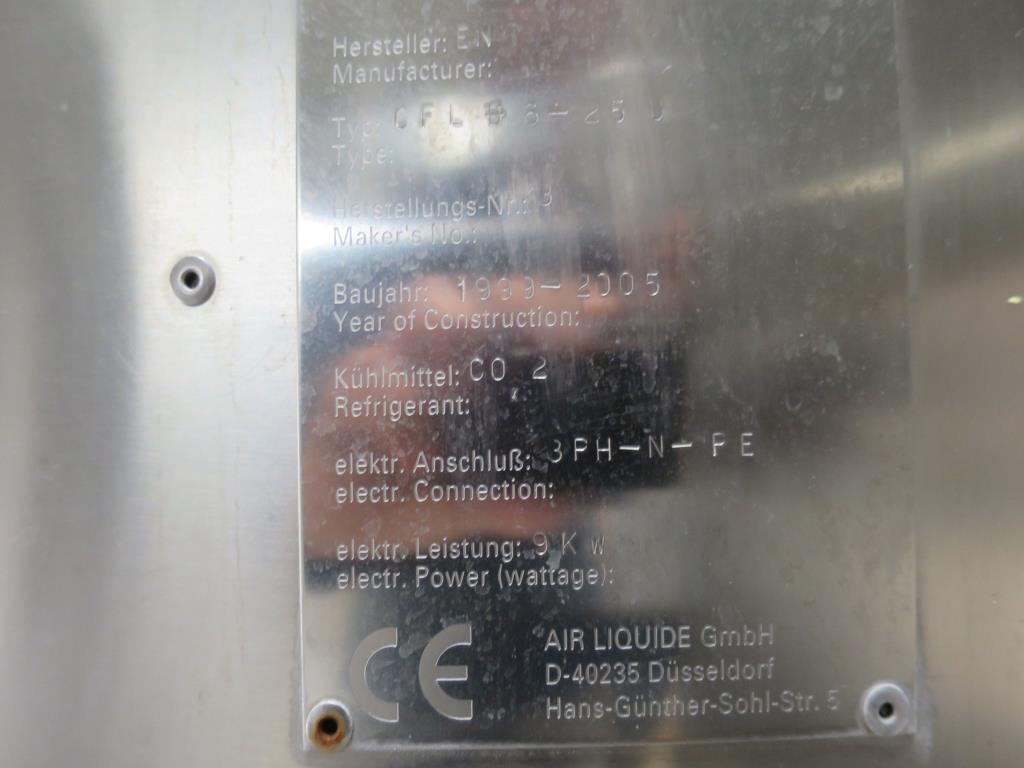 gepflegte Maschinen zur Produktion von gesalzenen Fleisch-/ Pökelwaren und Geräuchertem, Schneide- und Verpackungsmaschinen, Betriebs– und Geschäftsausstattung-4