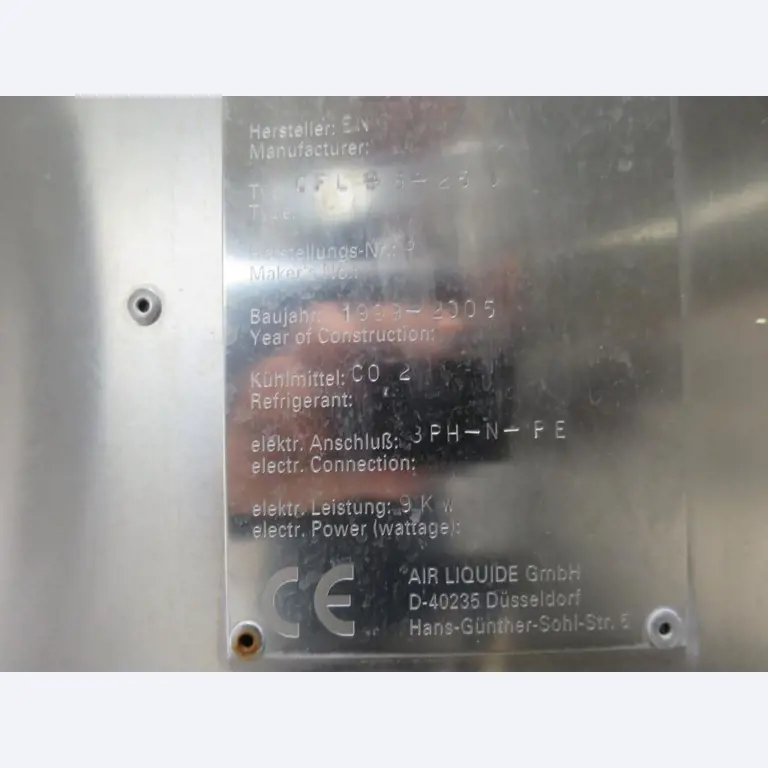 Máquinas bem conservadas para a produção de carnes salgadas/produtos de carne curados e carnes fumadas, máquinas de corte e de embalagem, equipamento de fábrica e de escritório-4