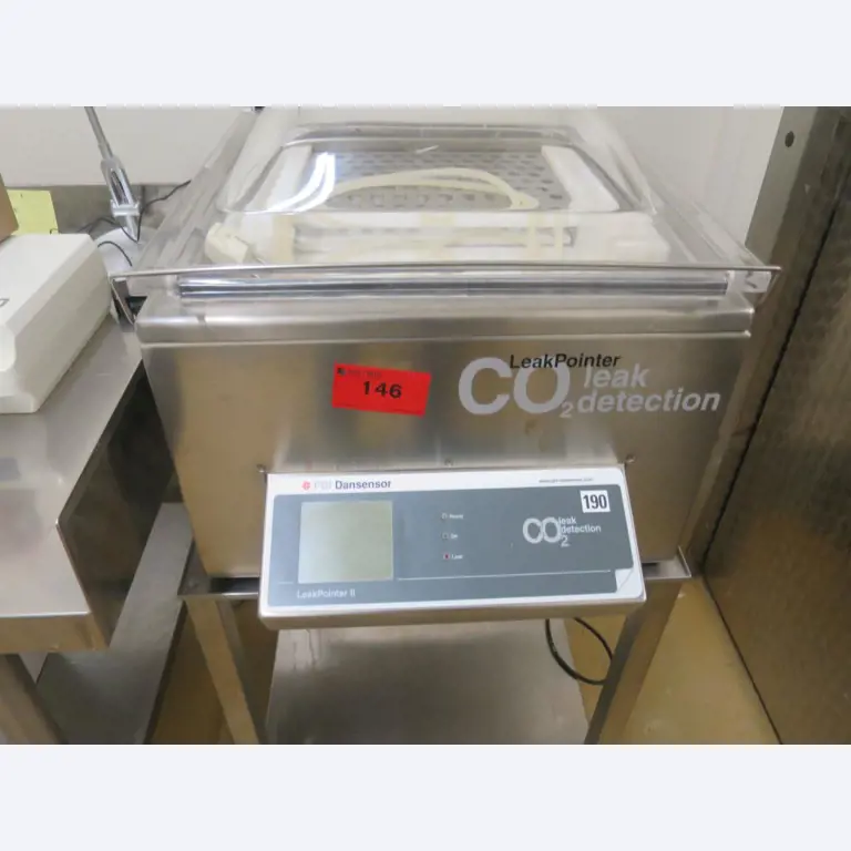 Well-maintained machines for the production of salted meat, cured and smoked products, cutting and packaging machines, operating and office equipment-1