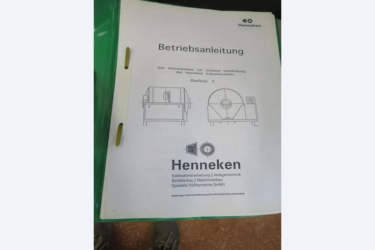 Máquinas bem conservadas para a produção de carnes salgadas/produtos de carne curados e carnes fumadas, máquinas de corte e de embalagem, equipamento de fábrica e de escritório-6