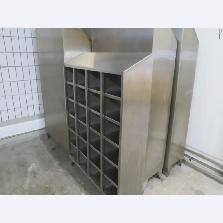 Máquinas bem conservadas para a produção de carnes salgadas/produtos de carne curados e carnes fumadas, máquinas de corte e de embalagem, equipamento de fábrica e de escritório-3