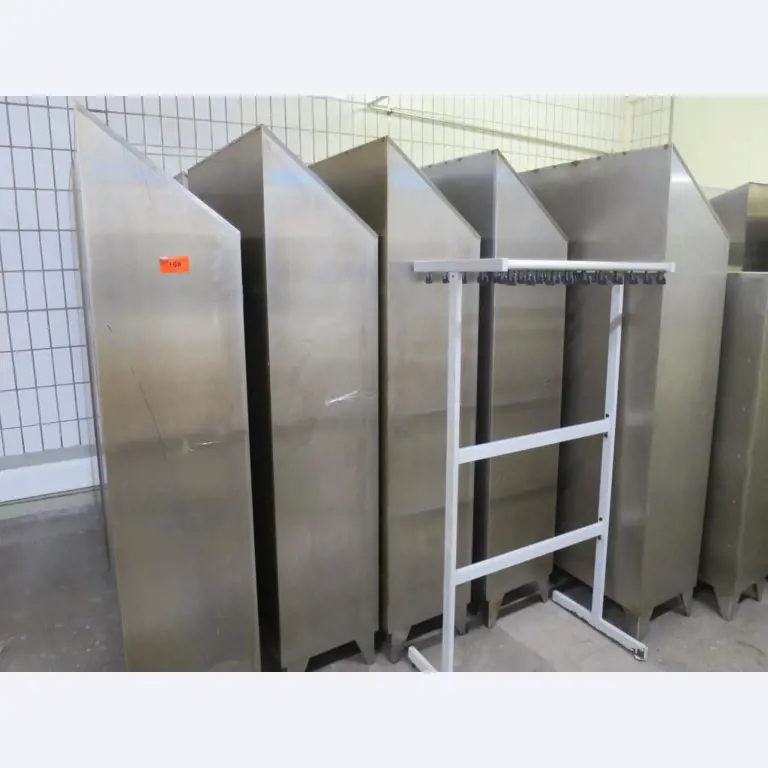 Máquinas bem conservadas para a produção de carnes salgadas/produtos de carne curados e carnes fumadas, máquinas de corte e de embalagem, equipamento de fábrica e de escritório-1