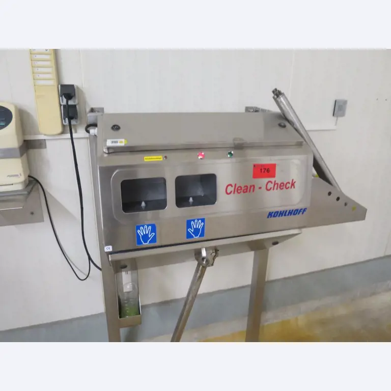 Máquinas bem conservadas para a produção de carnes salgadas/produtos de carne curados e carnes fumadas, máquinas de corte e de embalagem, equipamento de fábrica e de escritório-3