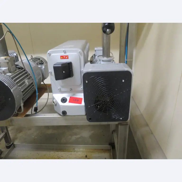 Máquinas bem conservadas para a produção de carnes salgadas/produtos de carne curados e carnes fumadas, máquinas de corte e de embalagem, equipamento de fábrica e de escritório-1