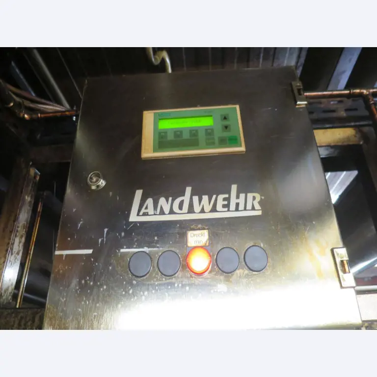 Máquinas bem conservadas para a produção de carnes salgadas/produtos de carne curados e carnes fumadas, máquinas de corte e de embalagem, equipamento de fábrica e de escritório-2