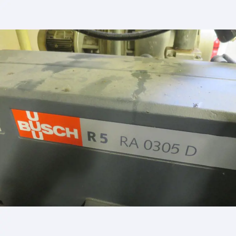 Máquinas bem conservadas para a produção de carnes salgadas/produtos de carne curados e carnes fumadas, máquinas de corte e de embalagem, equipamento de fábrica e de escritório-2