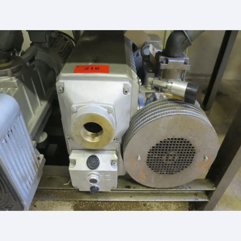 Máquinas bem conservadas para a produção de carnes salgadas/produtos de carne curados e carnes fumadas, máquinas de corte e de embalagem, equipamento de fábrica e de escritório-1