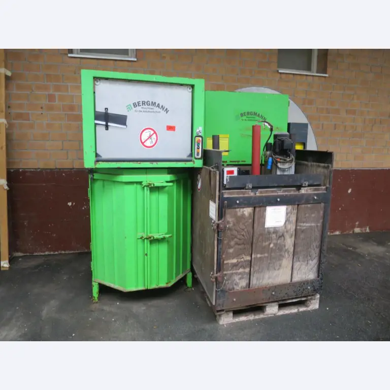 Máquinas bem conservadas para a produção de carnes salgadas/produtos de carne curados e carnes fumadas, máquinas de corte e de embalagem, equipamento de fábrica e de escritório-6