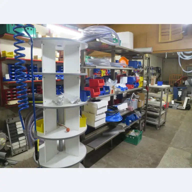 Máquinas bem conservadas para a produção de carnes salgadas/produtos de carne curados e carnes fumadas, máquinas de corte e de embalagem, equipamento de fábrica e de escritório-2