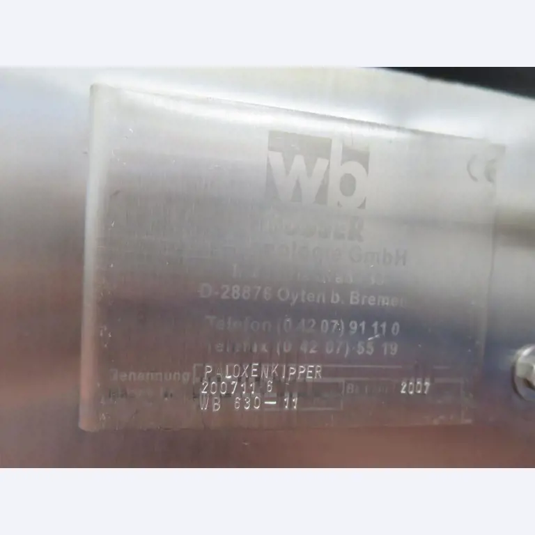 Máquinas bem conservadas para a produção de carnes salgadas/produtos de carne curados e carnes fumadas, máquinas de corte e de embalagem, equipamento de fábrica e de escritório-4