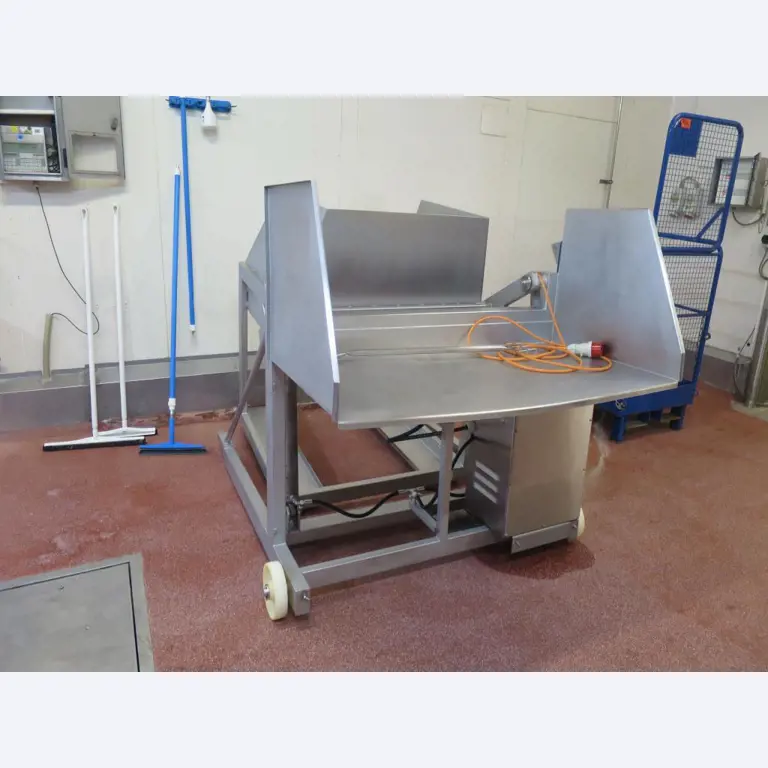 Máquinas bem conservadas para a produção de carnes salgadas/produtos de carne curados e carnes fumadas, máquinas de corte e de embalagem, equipamento de fábrica e de escritório-5