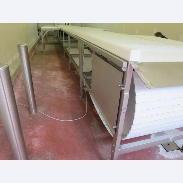 Máquinas bem conservadas para a produção de carnes salgadas/produtos de carne curados e carnes fumadas, máquinas de corte e de embalagem, equipamento de fábrica e de escritório-2