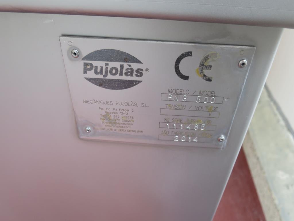 Well-maintained machines for the production of salted meat, cured and smoked products, cutting and packaging machines, operating and office equipment-2