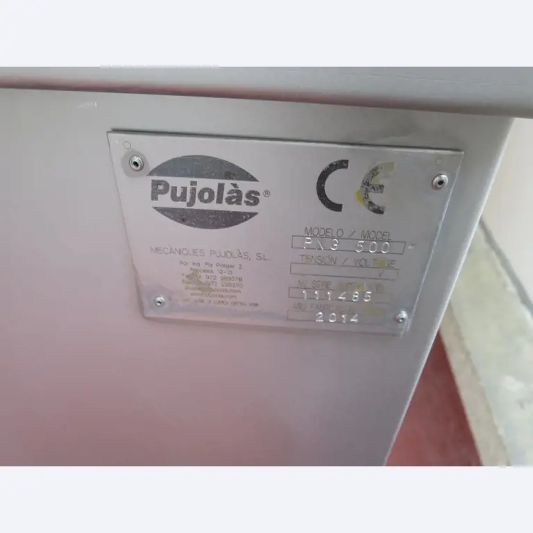 Máquinas bem conservadas para a produção de carnes salgadas/produtos de carne curados e carnes fumadas, máquinas de corte e de embalagem, equipamento de fábrica e de escritório-2