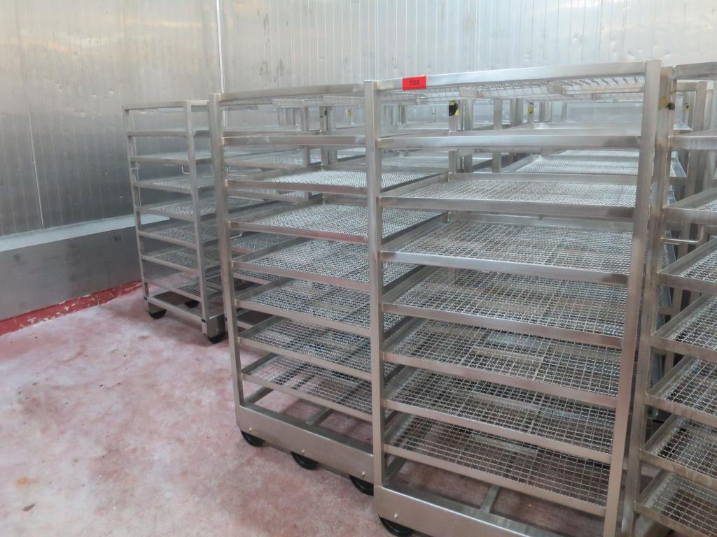 Well-maintained machines for the production of salted meat, cured and smoked products, cutting and packaging machines, operating and office equipment-1