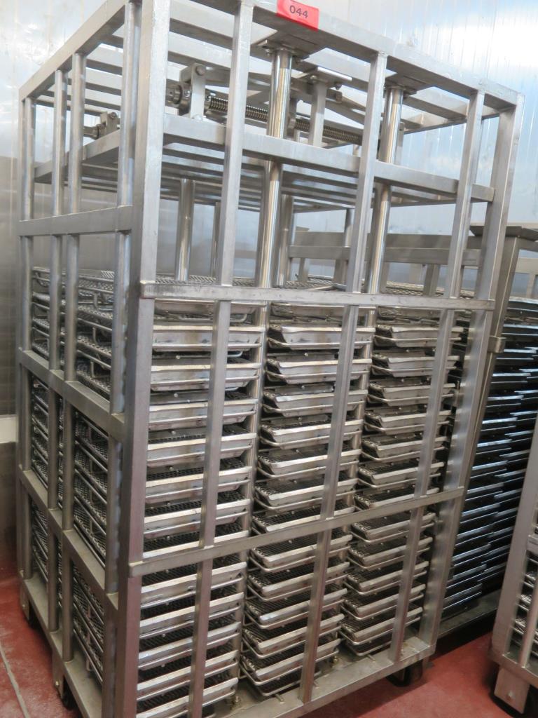 Máquinas en buen estado para la producción de salazones/productos cárnicos curados y carnes ahumadas, máquinas de corte y envasado, equipos de fábrica y oficina-2