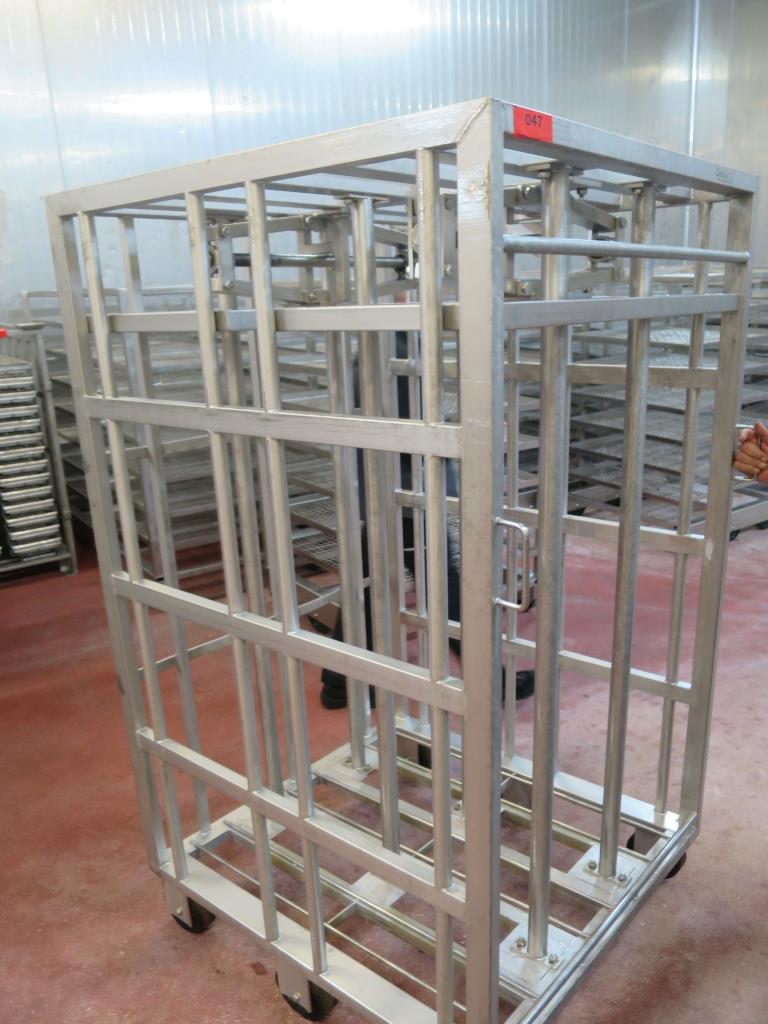 machines entretenues pour la production de viande salée/salaison et de produits fumés, machines de découpe et d'emballage, équipement d'entreprise et de commerce-1