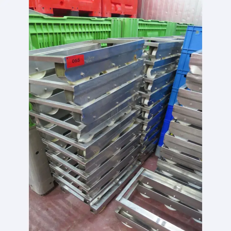 Máquinas bem conservadas para a produção de carnes salgadas/produtos de carne curados e carnes fumadas, máquinas de corte e de embalagem, equipamento de fábrica e de escritório-1