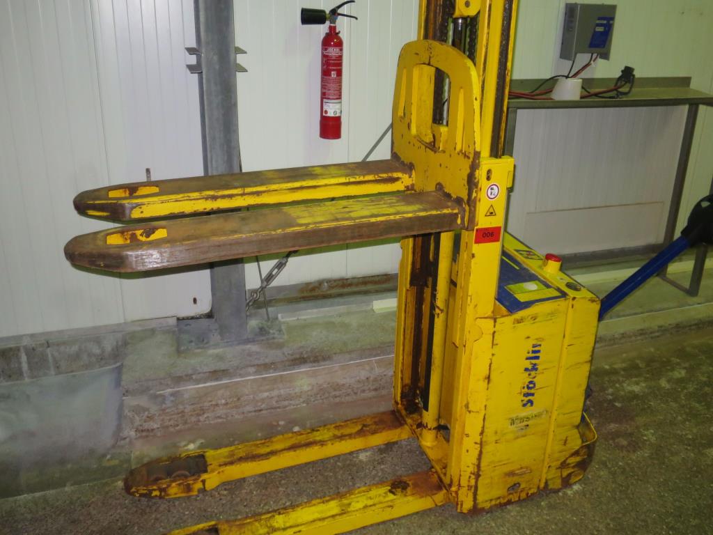 Máquinas en buen estado para la producción de salazones/productos cárnicos curados y carnes ahumadas, máquinas de corte y envasado, equipos de fábrica y oficina-1