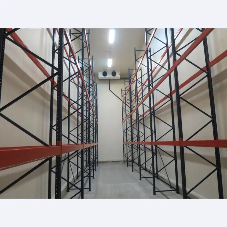 Máquinas bem conservadas para a produção de carnes salgadas/produtos de carne curados e carnes fumadas, máquinas de corte e de embalagem, equipamento de fábrica e de escritório-1