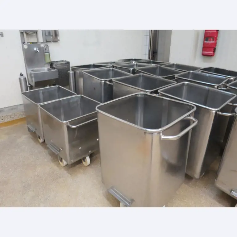 Máquinas bem conservadas para a produção de carnes salgadas/produtos de carne curados e carnes fumadas, máquinas de corte e de embalagem, equipamento de fábrica e de escritório-2