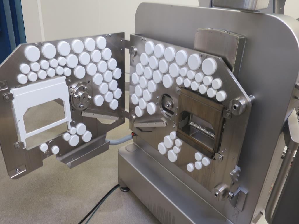 Máquinas en buen estado para la producción de salazones/productos cárnicos curados y carnes ahumadas, máquinas de corte y envasado, equipos de fábrica y oficina-5