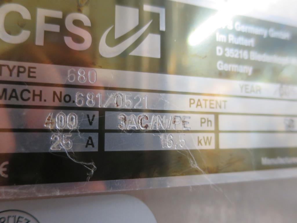 Well-maintained machines for the production of salted meat, cured and smoked products, cutting and packaging machines, operating and office equipment-6