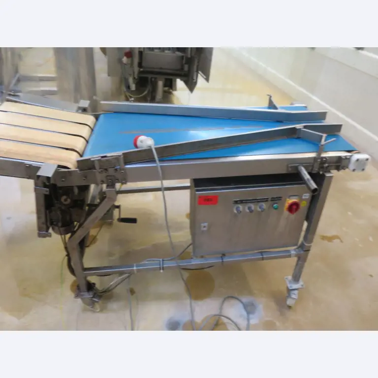 Máquinas bem conservadas para a produção de carnes salgadas/produtos de carne curados e carnes fumadas, máquinas de corte e de embalagem, equipamento de fábrica e de escritório-1