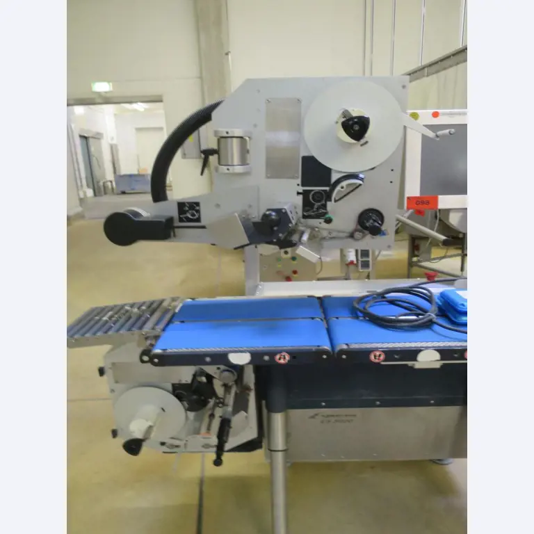 Máquinas bem conservadas para a produção de carnes salgadas/produtos de carne curados e carnes fumadas, máquinas de corte e de embalagem, equipamento de fábrica e de escritório-1