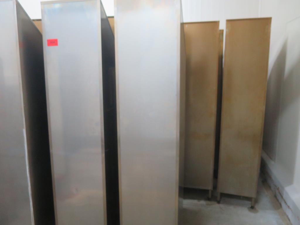 Well-maintained machines for the production of salted meat, cured and smoked products, cutting and packaging machines, operating and office equipment-2