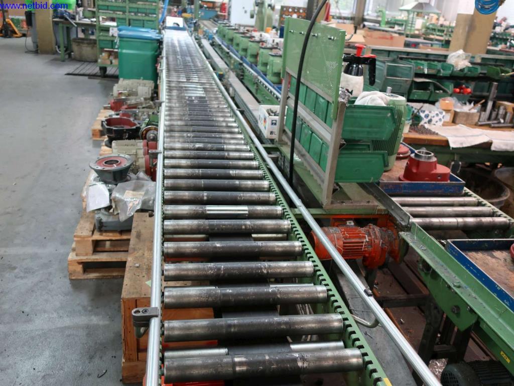 Máquinas, equipamento operacional e de escritório de uma fábrica de motoredutores-12