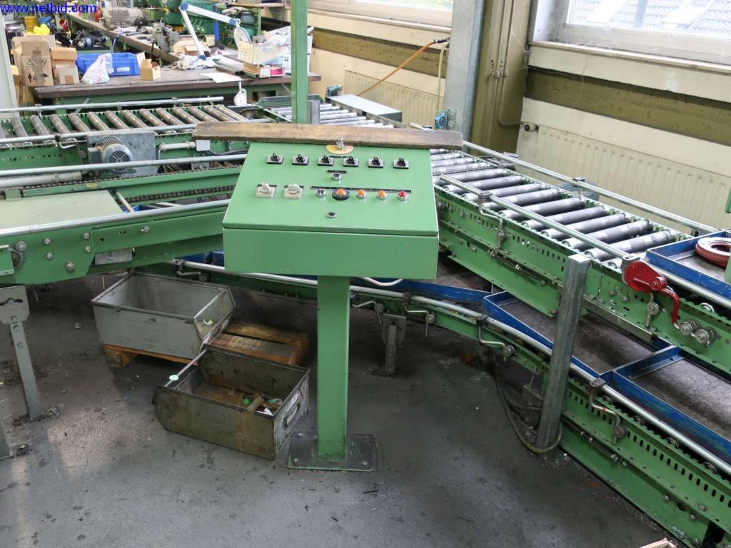 Máquinas, equipamento operacional e de escritório de uma fábrica de motoredutores-8