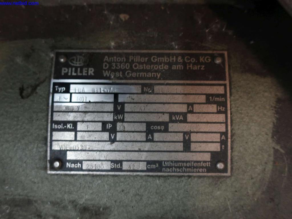 Máquinas, equipamento operacional e de escritório de uma fábrica de motoredutores-2