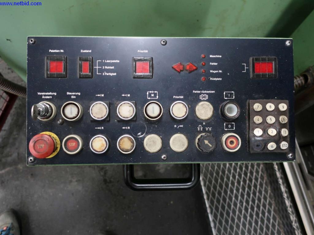 Máquinas, equipamento operacional e de escritório de uma fábrica de motoredutores-7