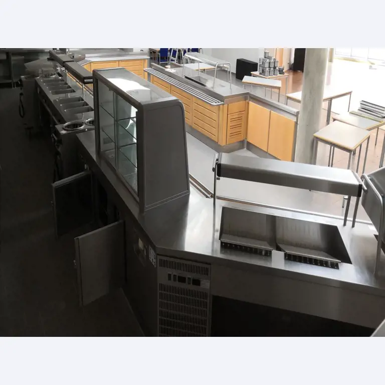 Instalaciones de comedor bien cuidadas-4