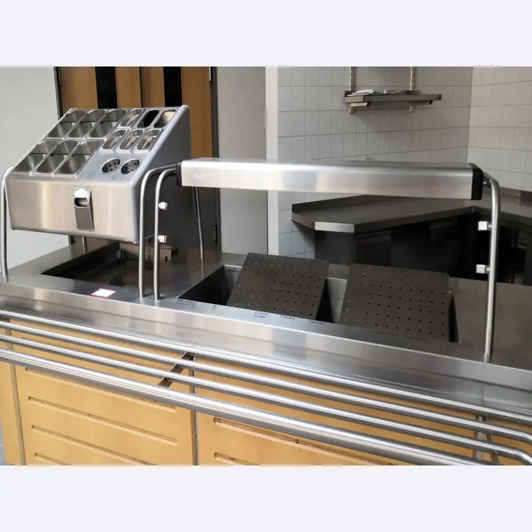 Instalaciones de comedor bien cuidadas-5