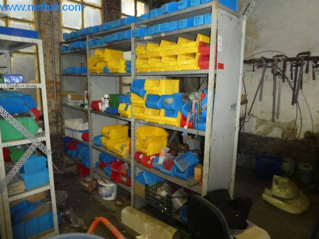 Betriebs- und Geschäftsausstattung-2