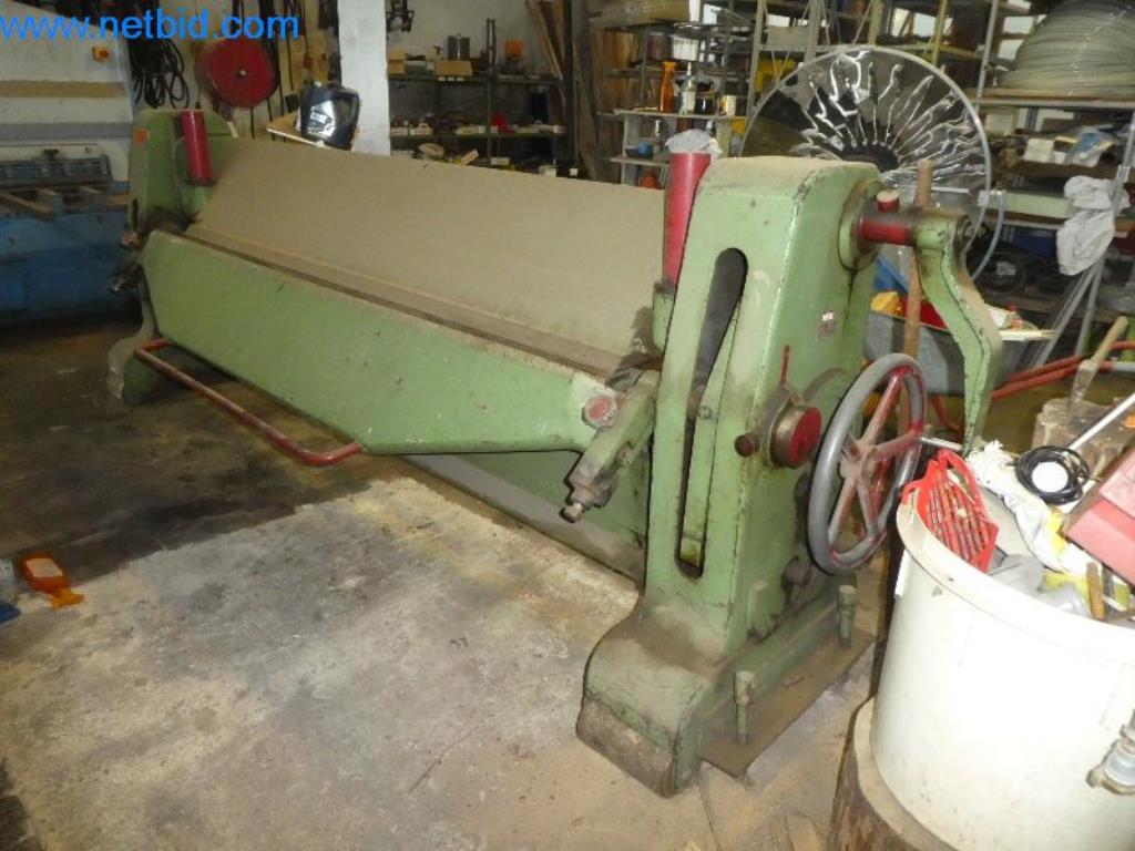 Betriebs- und Geschäftsausstattung-2