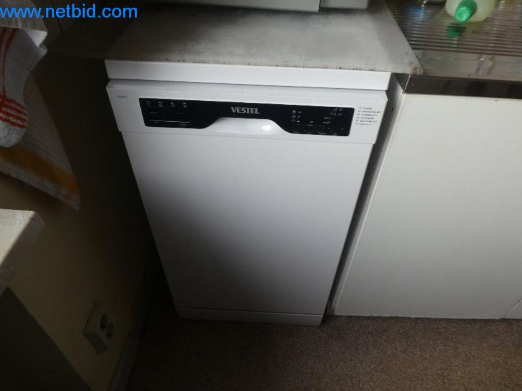 Betriebs- und Geschäftsausstattung-3