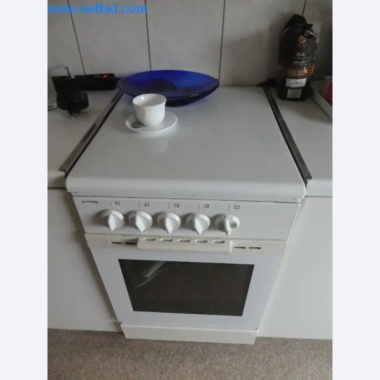 Betriebs- und Geschäftsausstattung-6