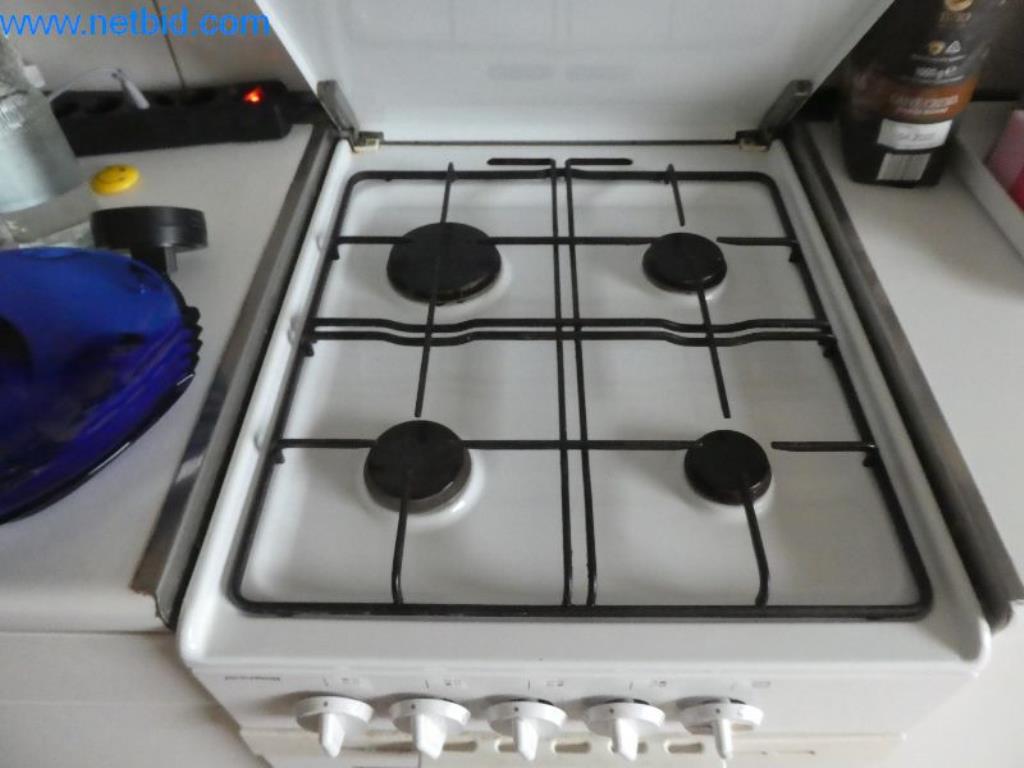 Betriebs- und Geschäftsausstattung-7