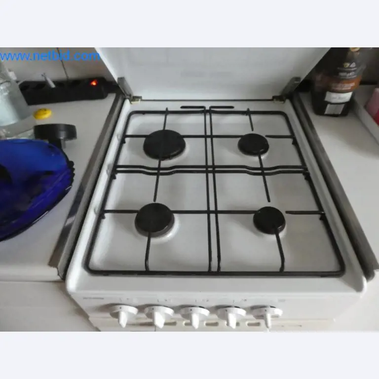 Betriebs- und Geschäftsausstattung-7