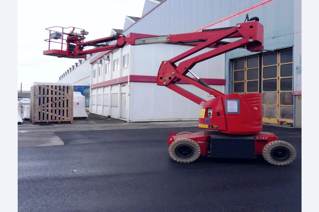 Diverse Stapler/ Flurfördergeräte sowie Fahrzeuge-1