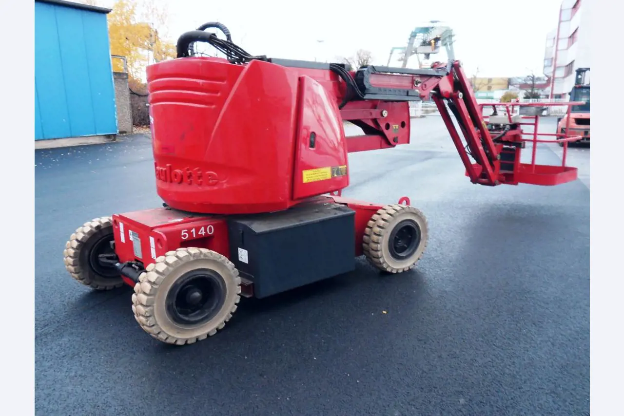 Diverse Stapler/ Flurfördergeräte sowie Fahrzeuge-5