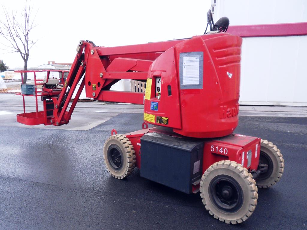 Various forklifts/ industrial trucks and vehicles-6