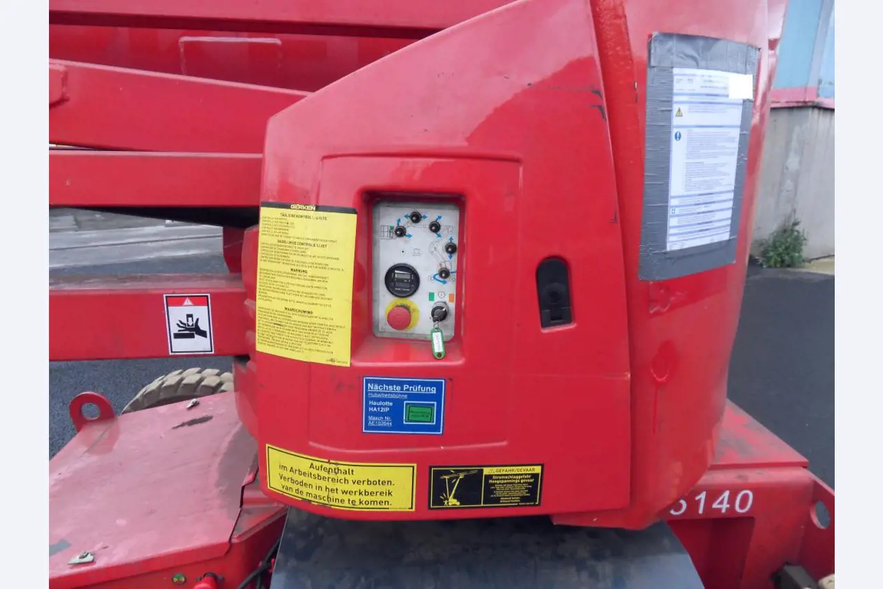 Diverse Stapler/ Flurfördergeräte sowie Fahrzeuge-7