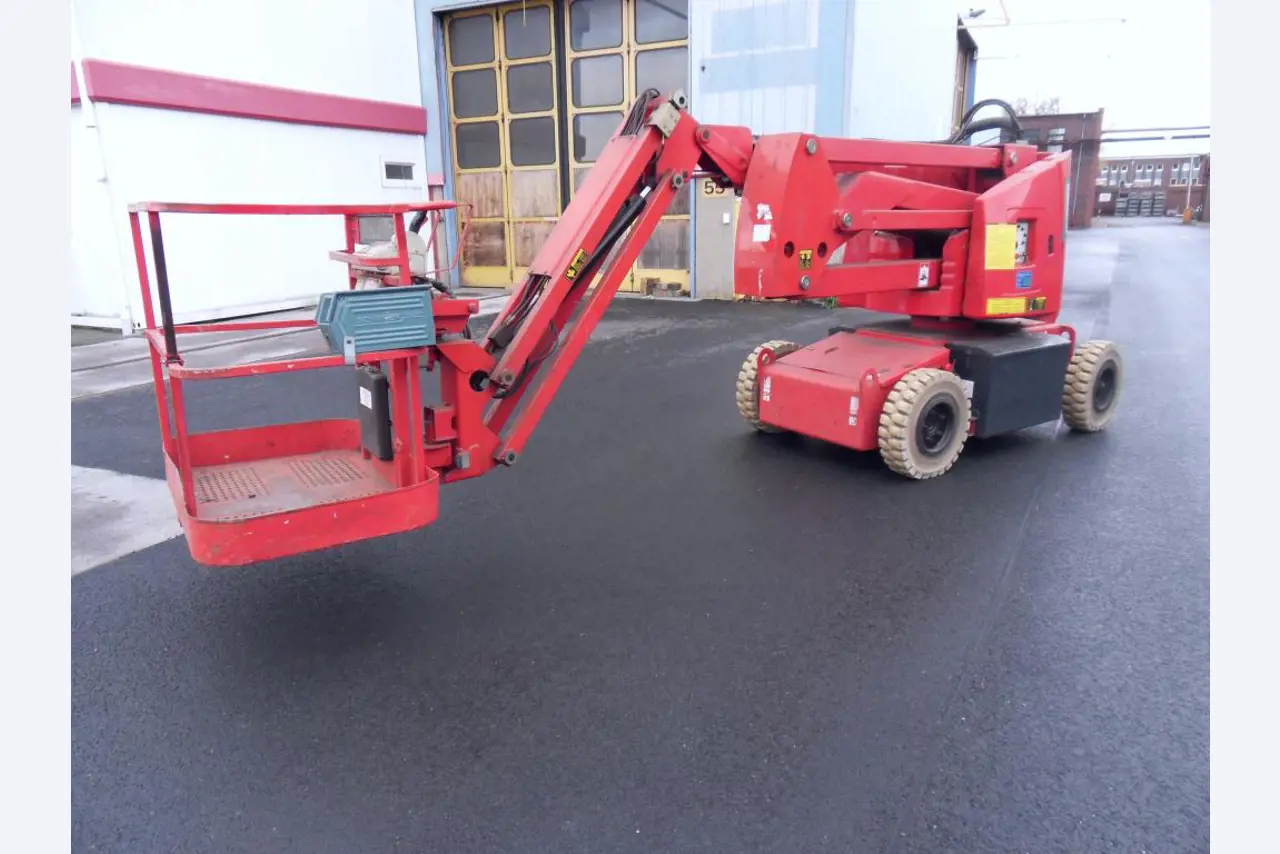 Diverse Stapler/ Flurfördergeräte sowie Fahrzeuge-8